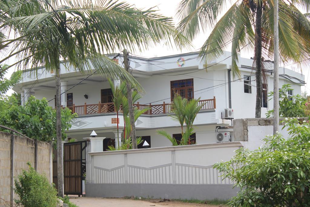 Lion Palace Weligama Exteriör bild