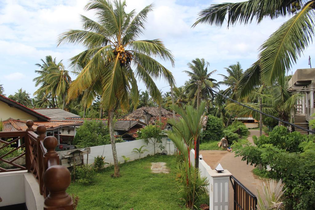 Lion Palace Weligama Exteriör bild
