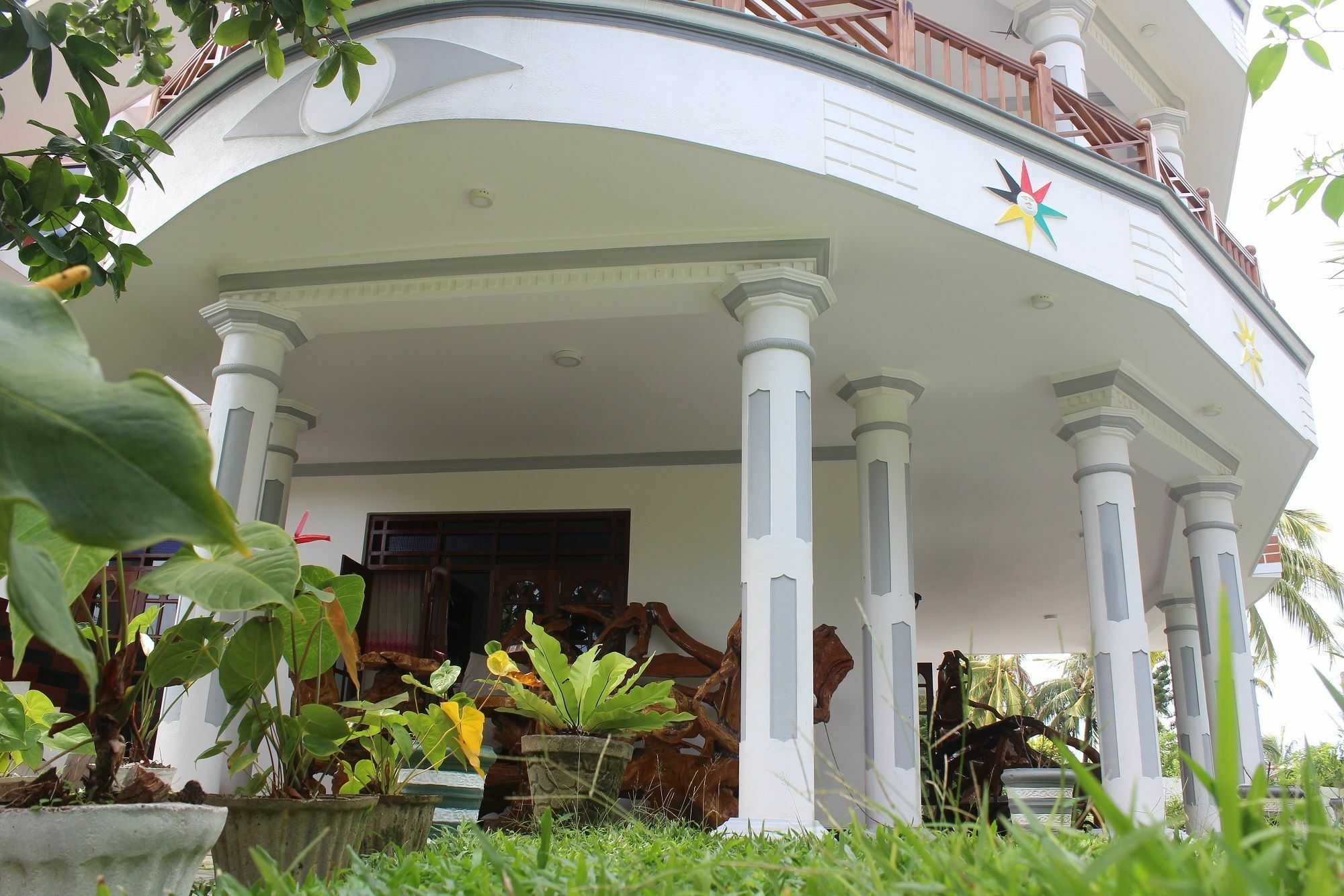 Lion Palace Weligama Exteriör bild